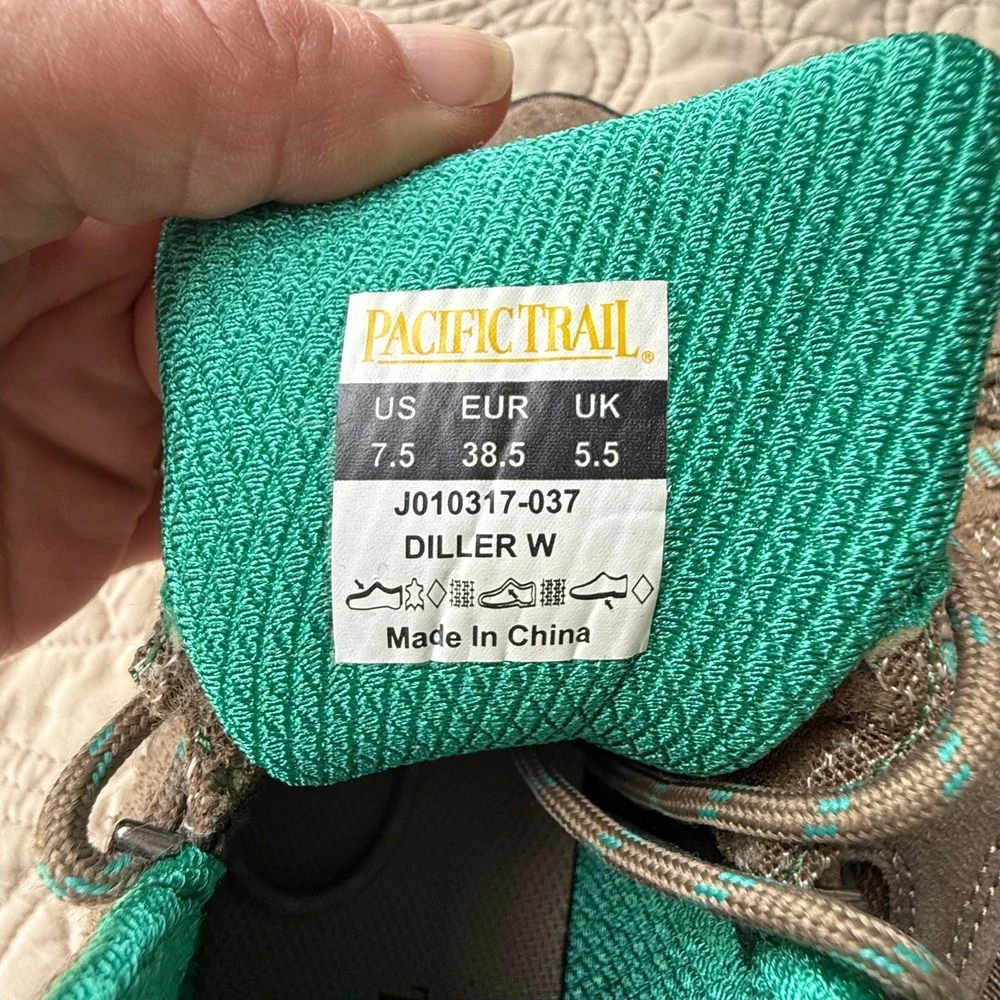 Pacific Trail women pacific